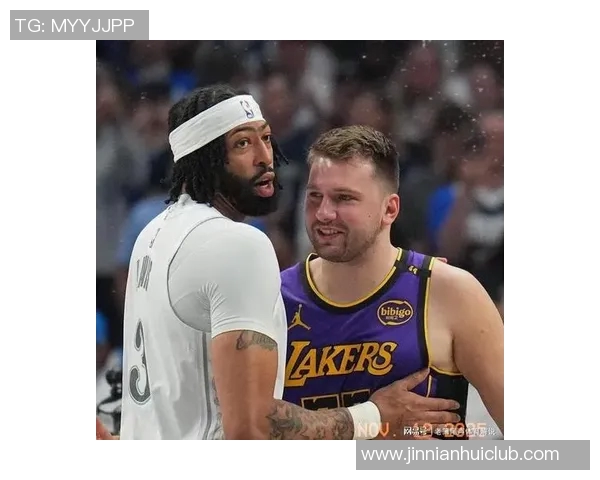 皮尔斯建议独行侠全力重建唯弗拉格为非卖品其余球员皆可交易 皮尔斯建议独行侠全力重建唯弗拉格为非卖品其余球员皆可交易