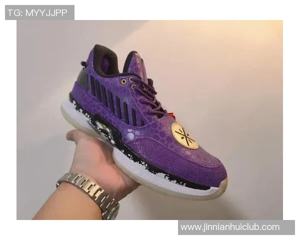 库里首次穿上李宁韦德之道1魔鬼鱼入场引发热议