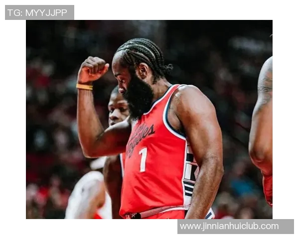 快船半场领先老鹰14分哈登表现出色祖巴茨双十小卡状态低迷