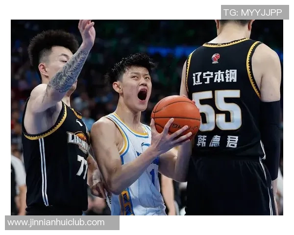 文班在CBA首节遭遇重创五次失误三次犯规表现不佳引发热议